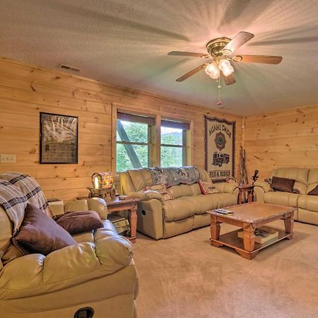 Mountain-View Maggie Valley Home With 2 Decks! Уэйнсвилл Экстерьер фото